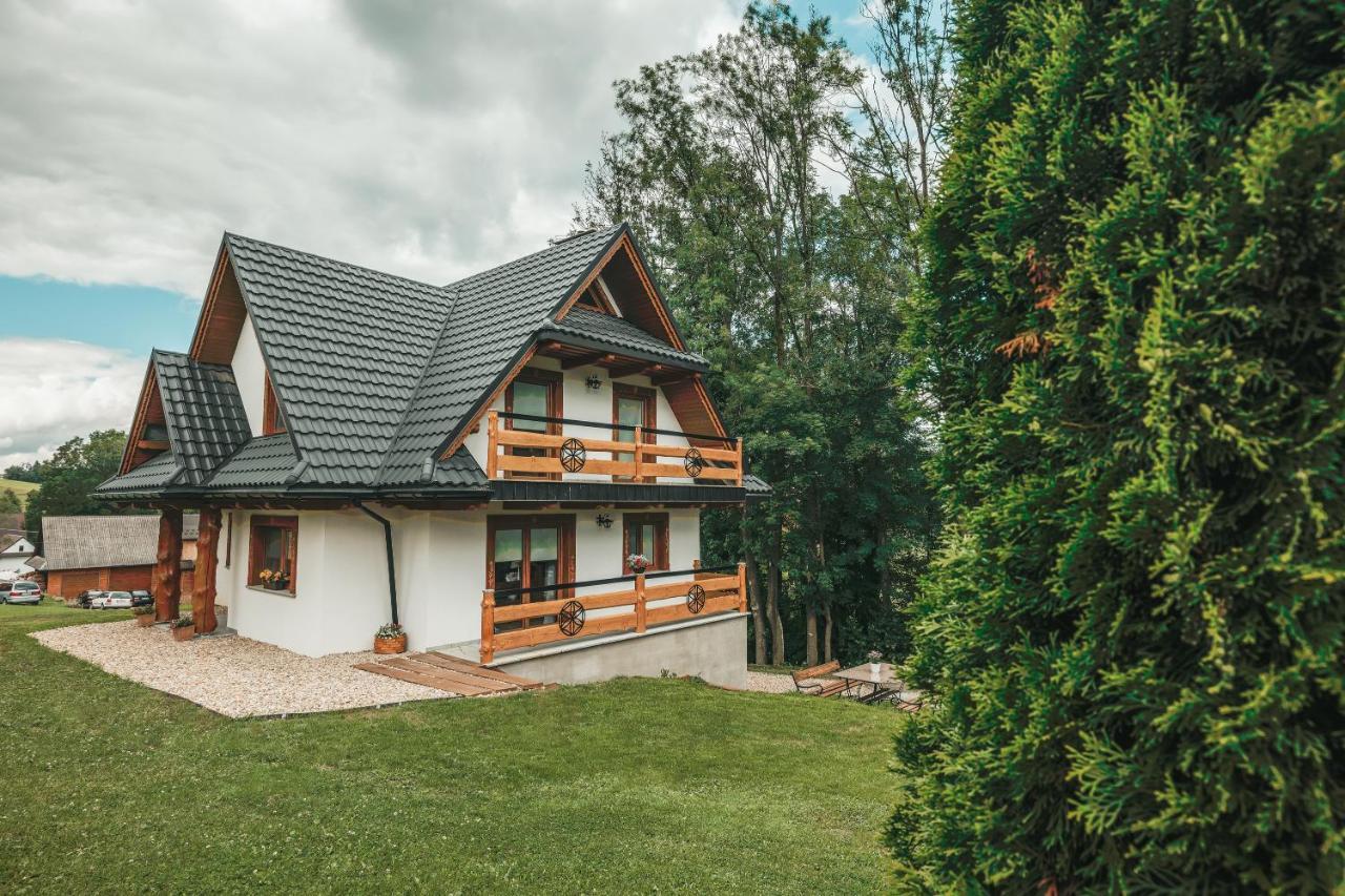 Toporowe Izby Groń Kültér fotó