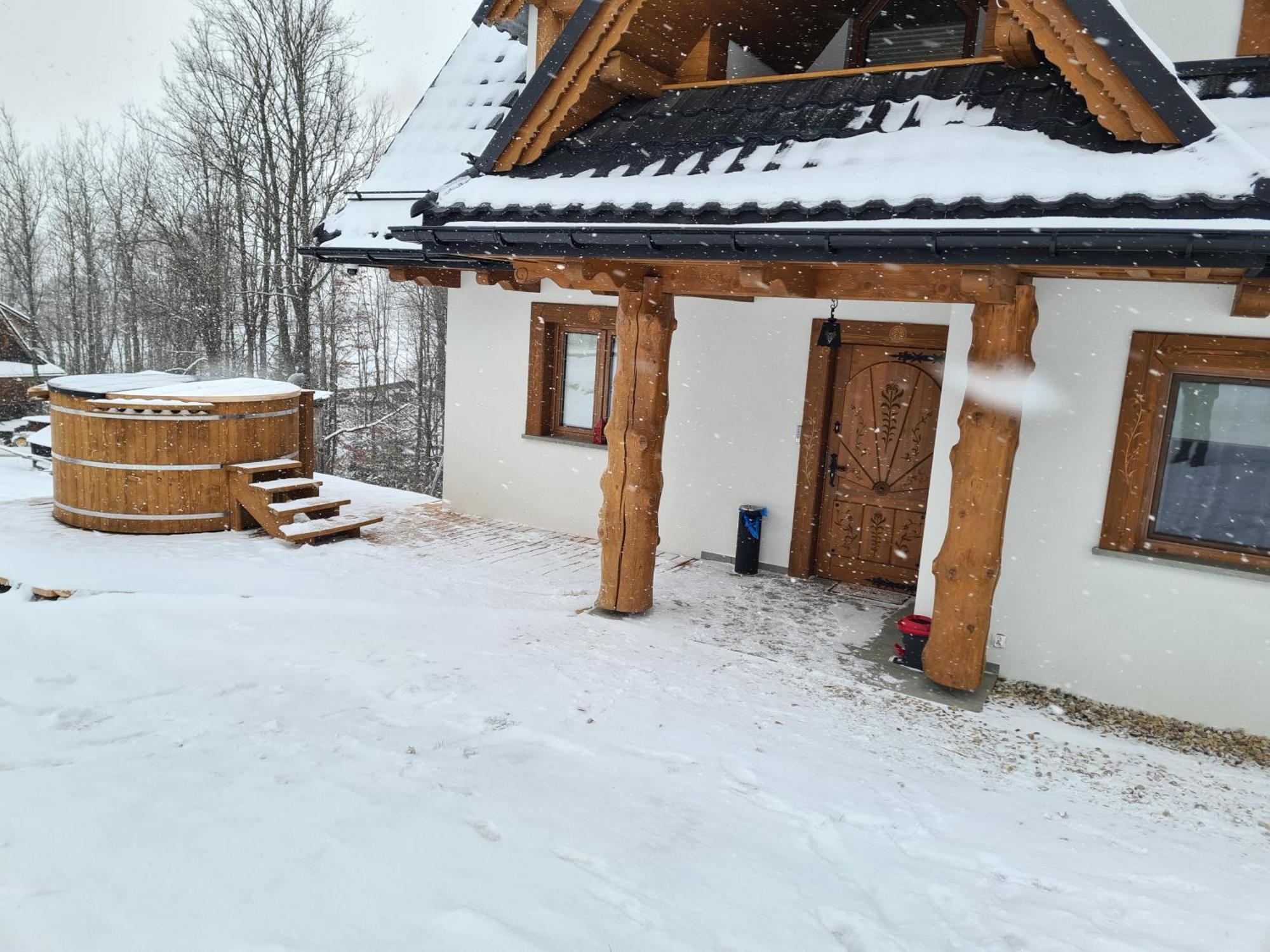 Toporowe Izby Groń Kültér fotó